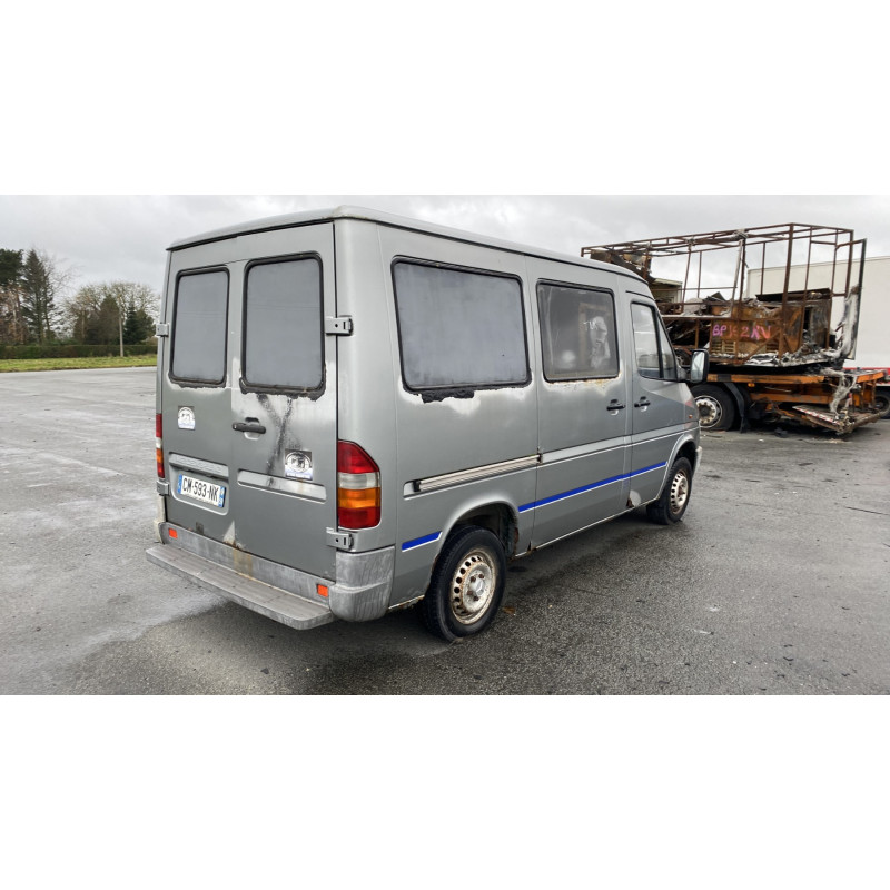 Calandre MERCEDES SPRINTER 1 Photo n°7