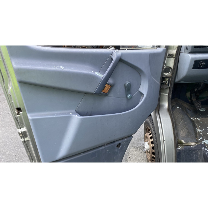 Calandre MERCEDES SPRINTER 1 Photo n°14