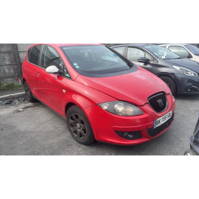 Calandre SEAT ALTEA Photo n°8