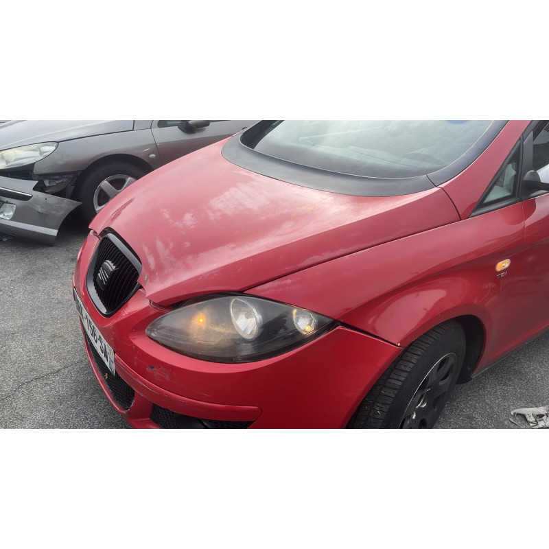 Calandre SEAT ALTEA Photo n°14