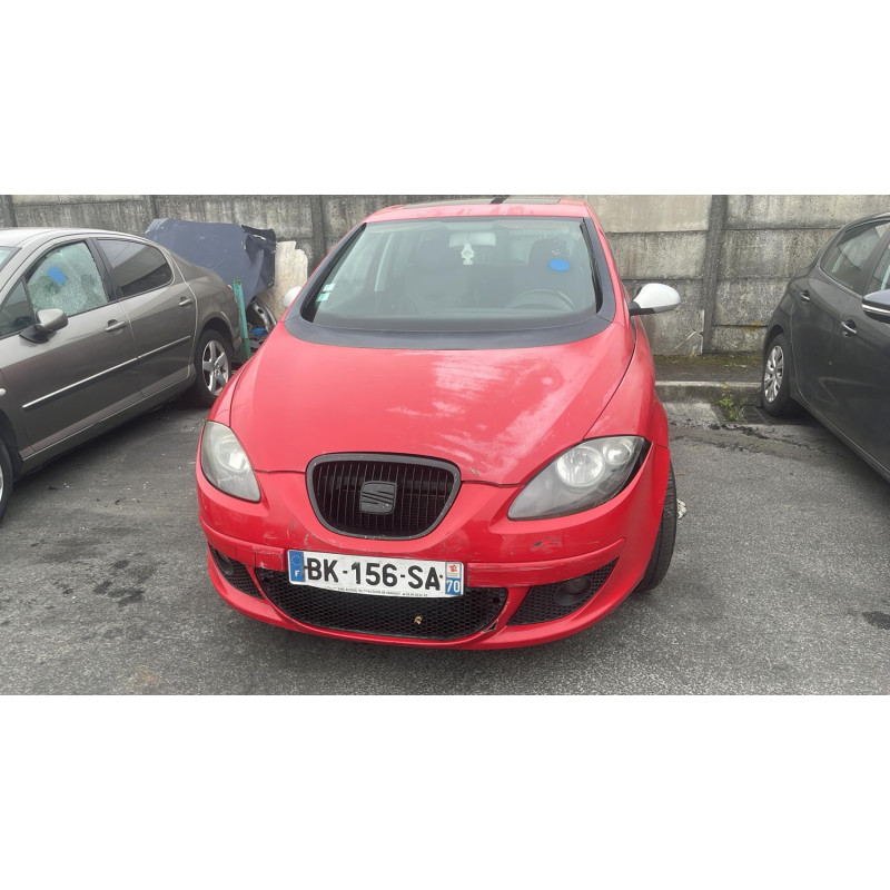 Calandre SEAT ALTEA Photo n°15