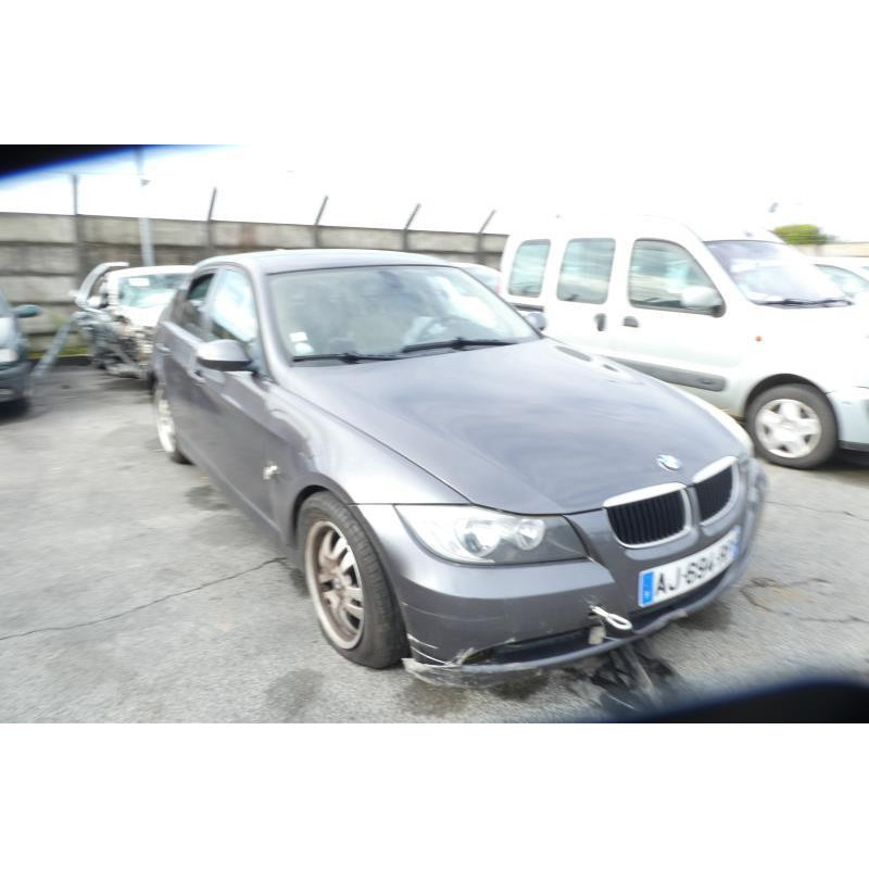 Calandre BMW SERIE 3 E90 Photo n°12