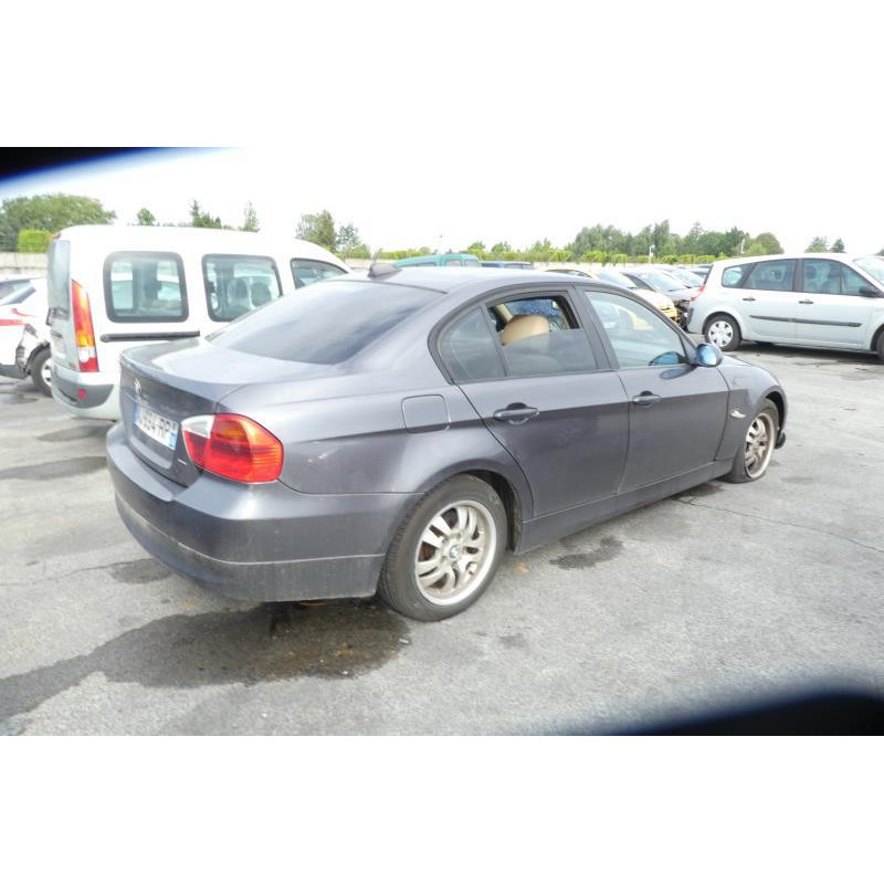 Calandre BMW SERIE 3 E90 Photo n°14
