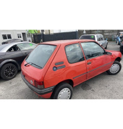 Calandre PEUGEOT 205