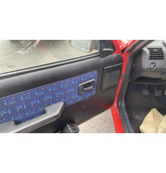 Calandre PEUGEOT 205