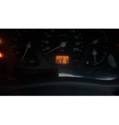 Calandre RENAULT CLIO 2
