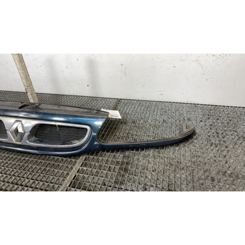 Calandre RENAULT SAFRANE Photo n°3