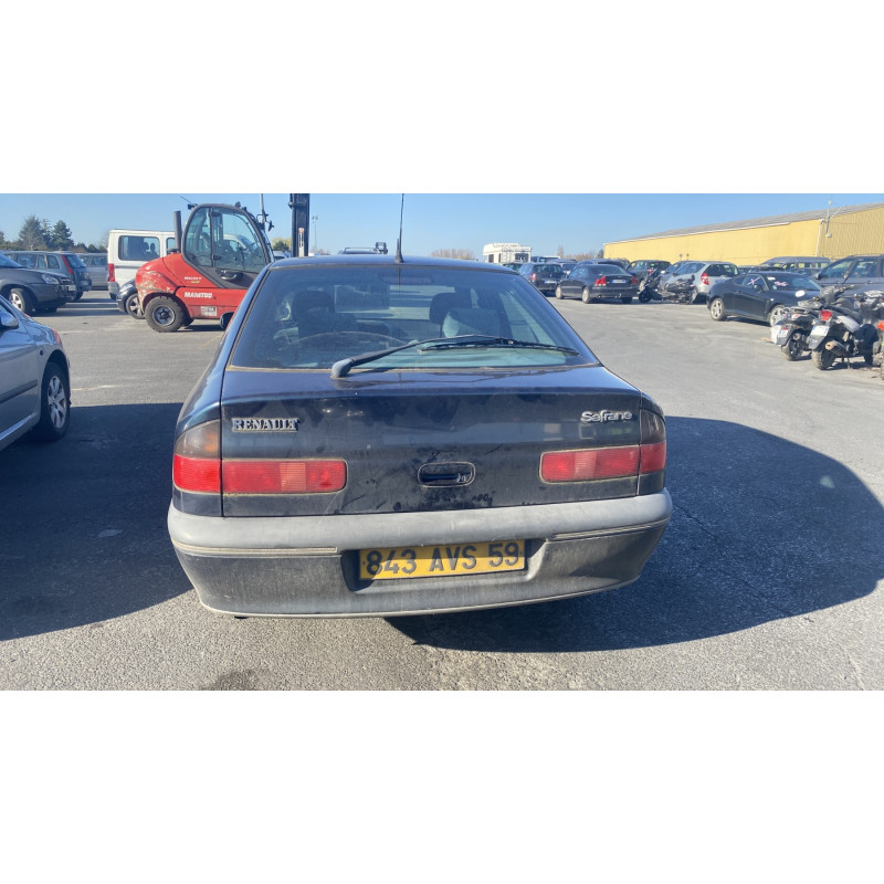 Calandre RENAULT SAFRANE Photo n°9
