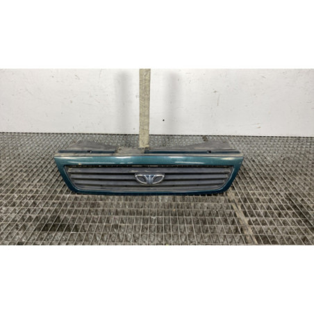 Calandre DAEWOO NEXIA Photo n°1