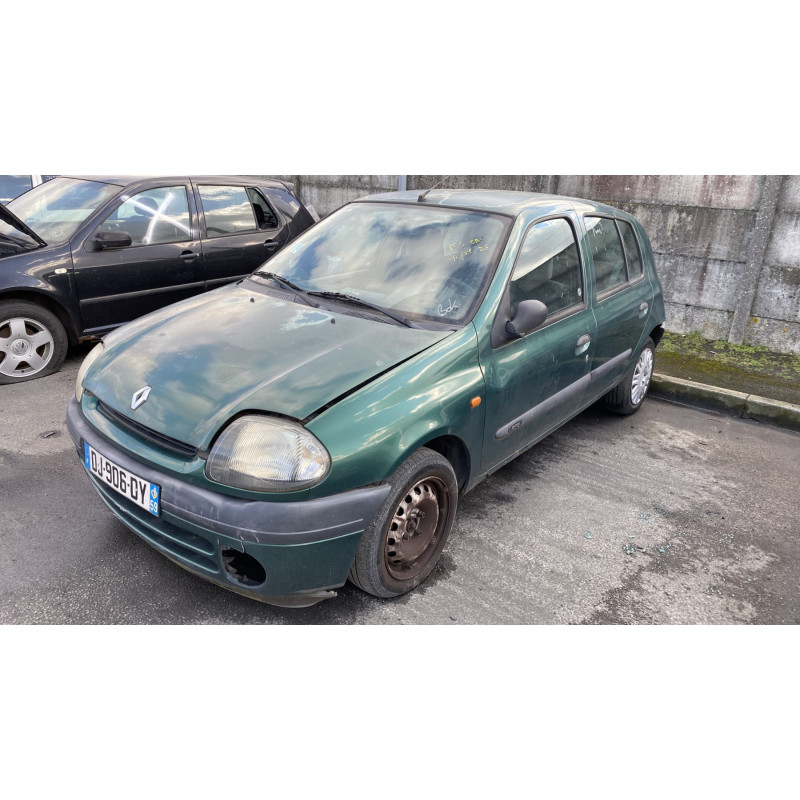 Calandre RENAULT CLIO 2 Photo n°5