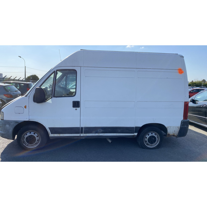 Calandre PEUGEOT BOXER 2 Photo n°12