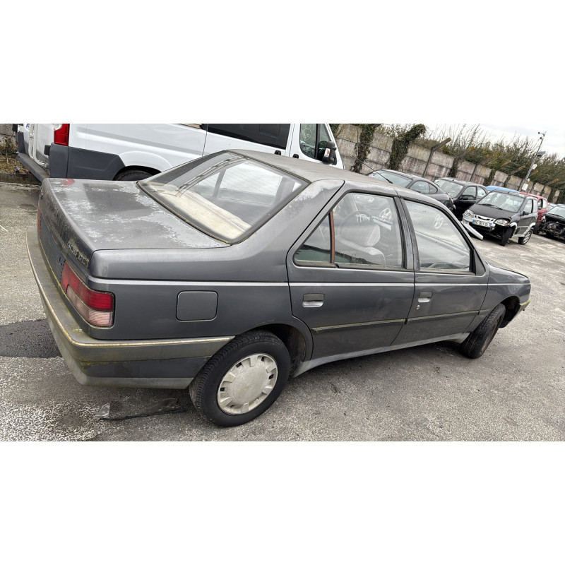 Calandre PEUGEOT 405 Photo n°11