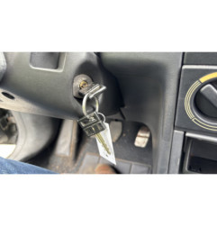 Calandre PEUGEOT 405