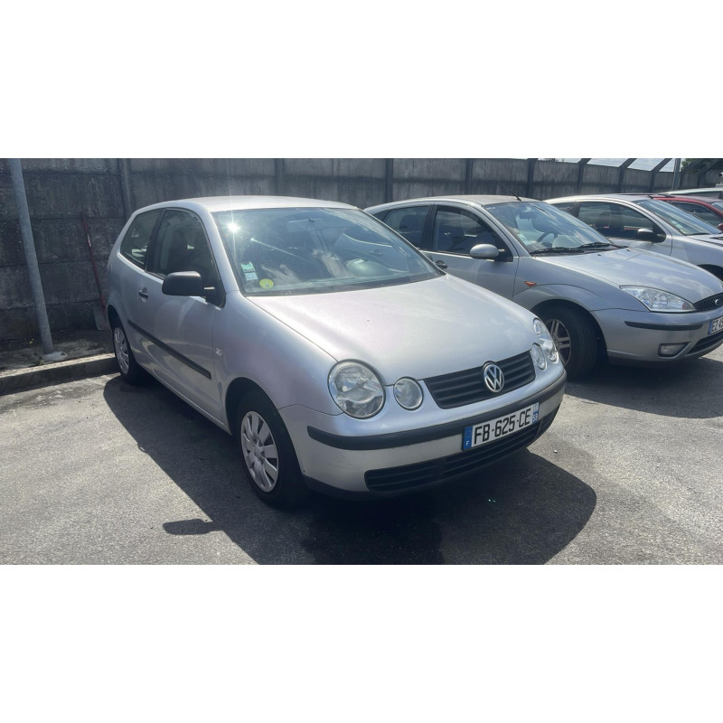 Calandre VOLKSWAGEN POLO 4 Photo n°6