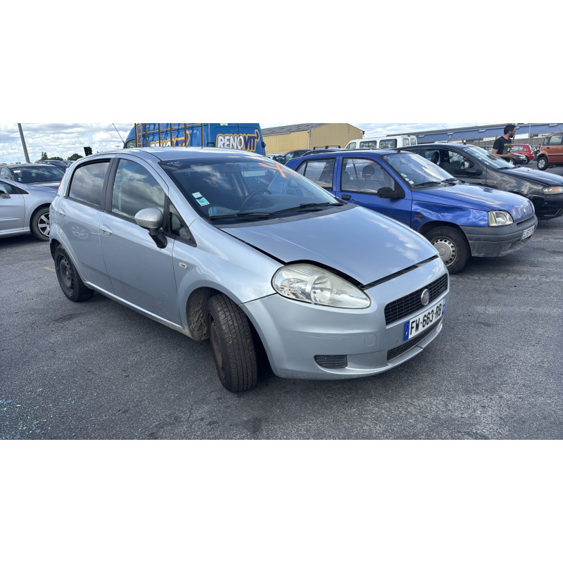 Capot FIAT PUNTO EVO 3 Photo n°8
