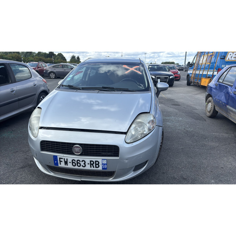 Capot FIAT PUNTO EVO 3 Photo n°14