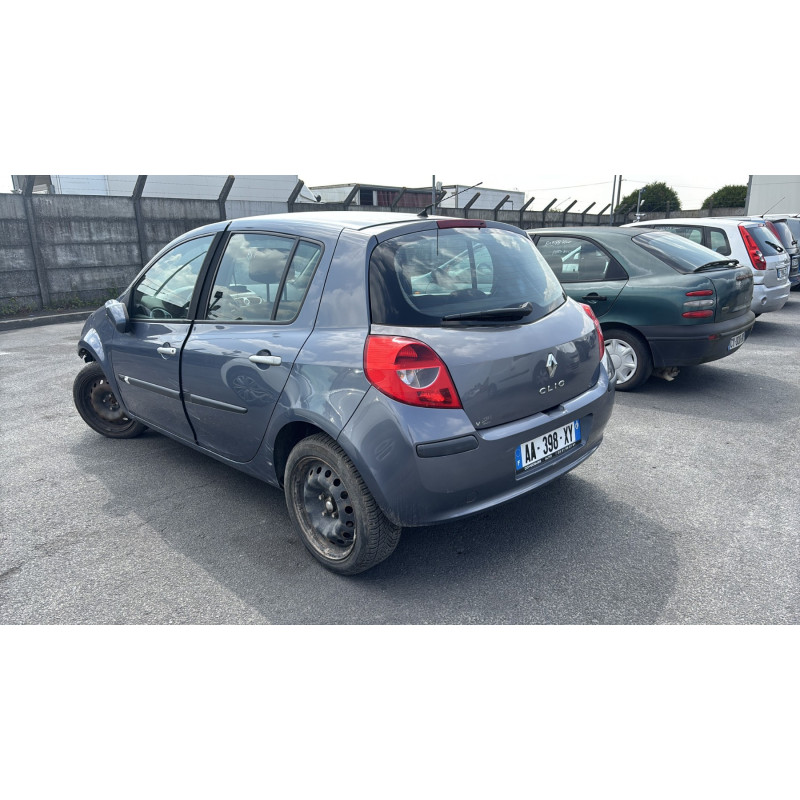 Feu arriere principal droit (feux) RENAULT CLIO 3 Photo n°11