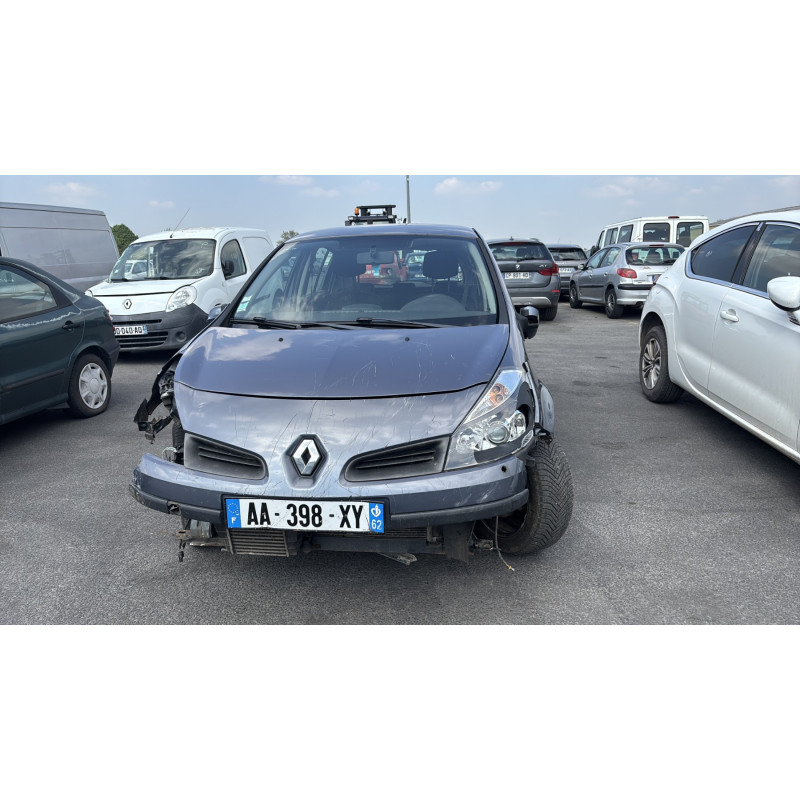 Feu arriere principal droit (feux) RENAULT CLIO 3 Photo n°15
