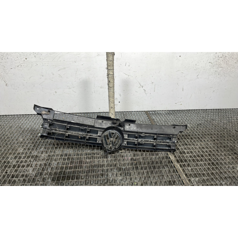 Calandre VOLKSWAGEN GOLF 4 Photo n°4