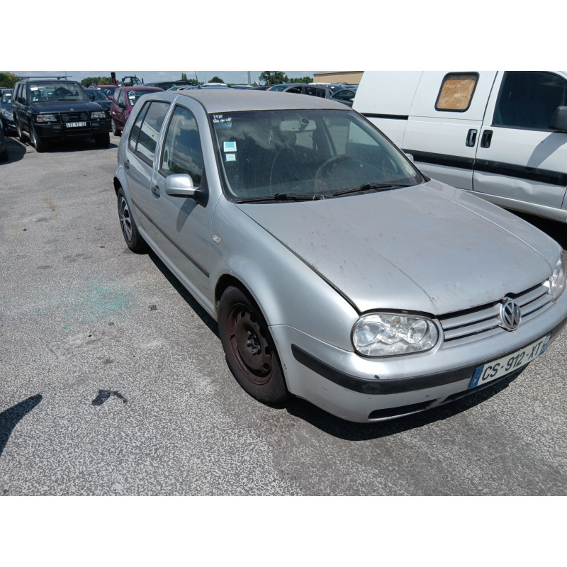 Calandre VOLKSWAGEN GOLF 4 Photo n°7