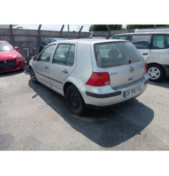 Calandre VOLKSWAGEN GOLF 4
