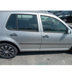 Calandre VOLKSWAGEN GOLF 4