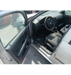 Calandre VOLKSWAGEN GOLF 4