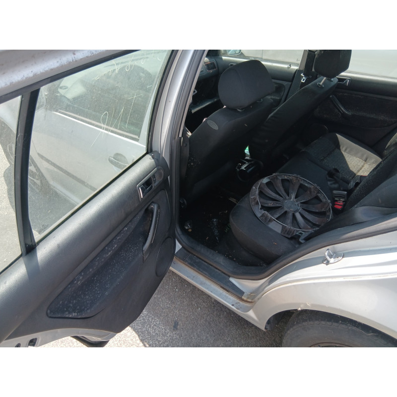 Calandre VOLKSWAGEN GOLF 4 Photo n°15