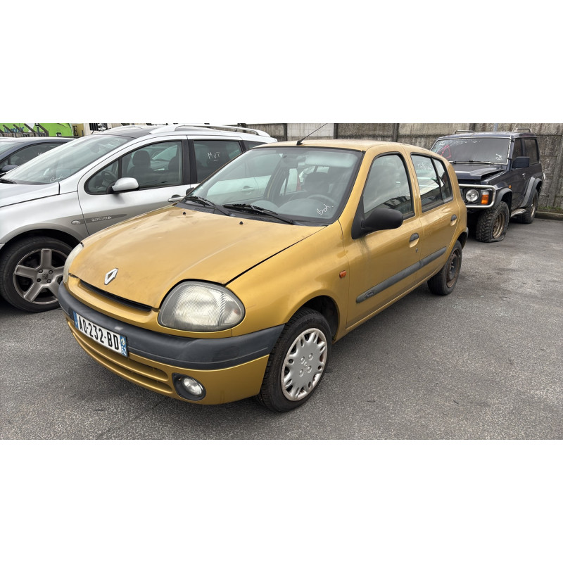 Calandre RENAULT CLIO 2 Photo n°5