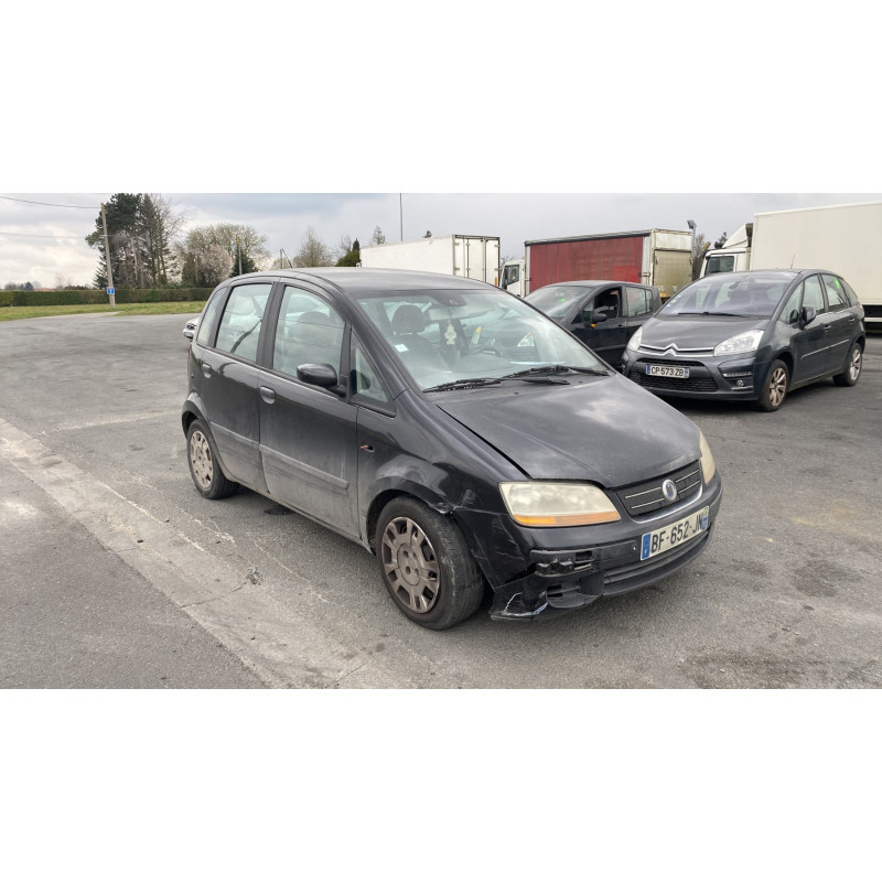 Calandre FIAT IDEA Photo n°6
