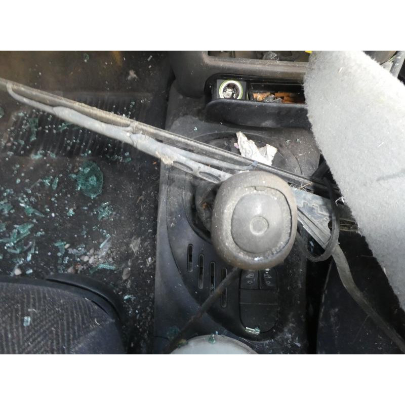Calandre FORD ESCORT 6 Photo n°4