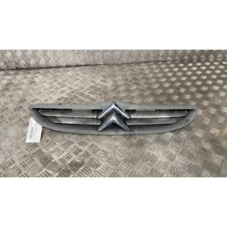 Calandre CITROEN SAXO Photo n°1