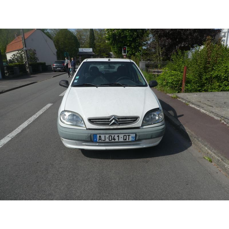 Calandre CITROEN SAXO Photo n°3