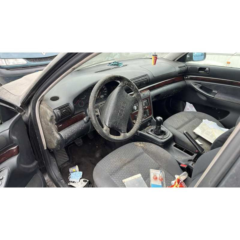 Calandre AUDI A4 1 Photo n°6