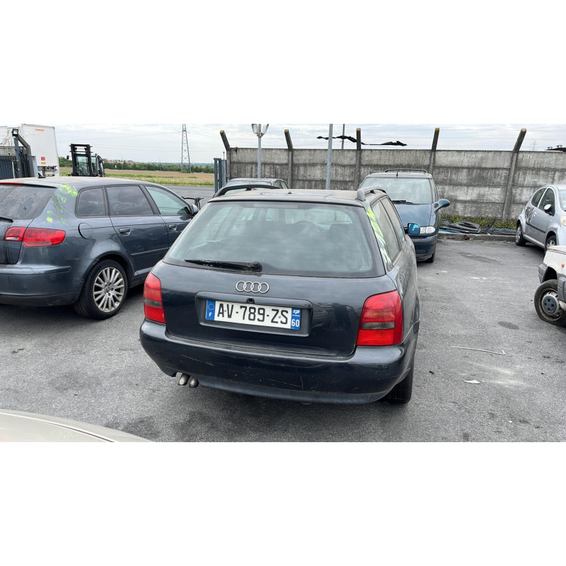 Calandre AUDI A4 1 Photo n°9