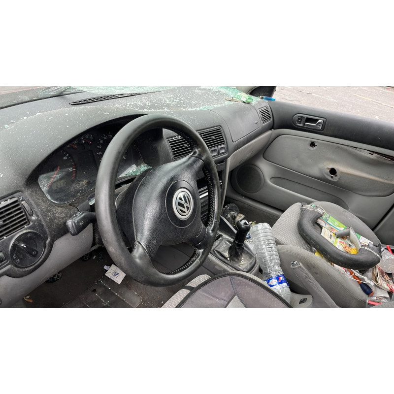 Calandre VOLKSWAGEN GOLF 4 Photo n°2