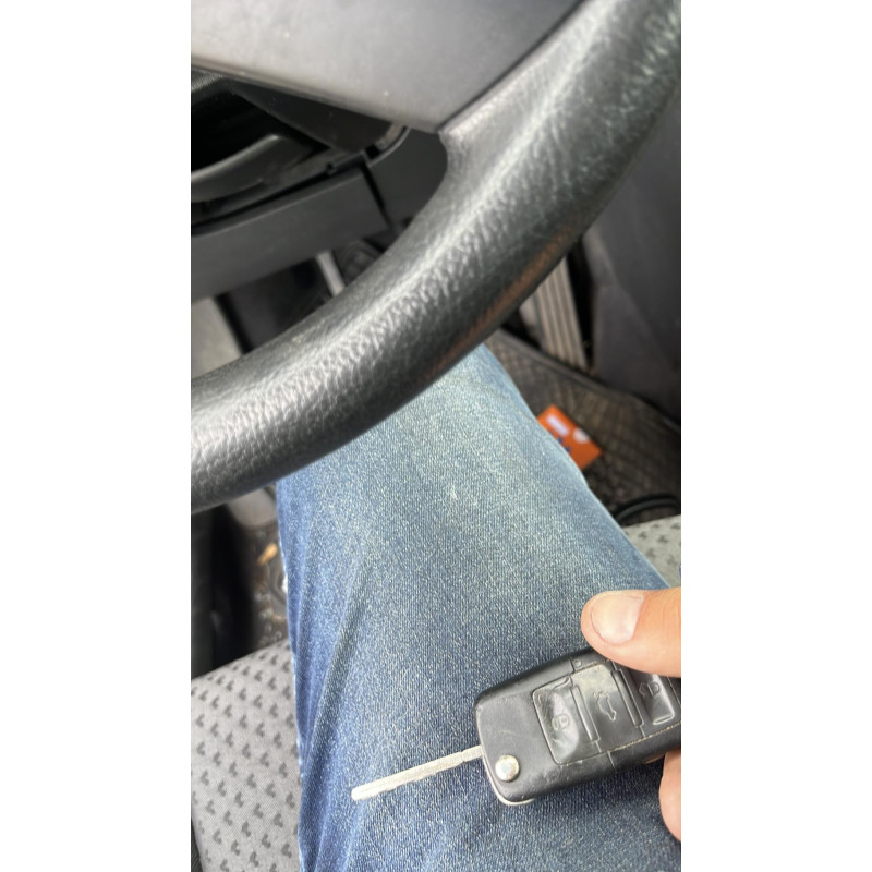 Capot VOLKSWAGEN TOURAN 1 Photo n°9