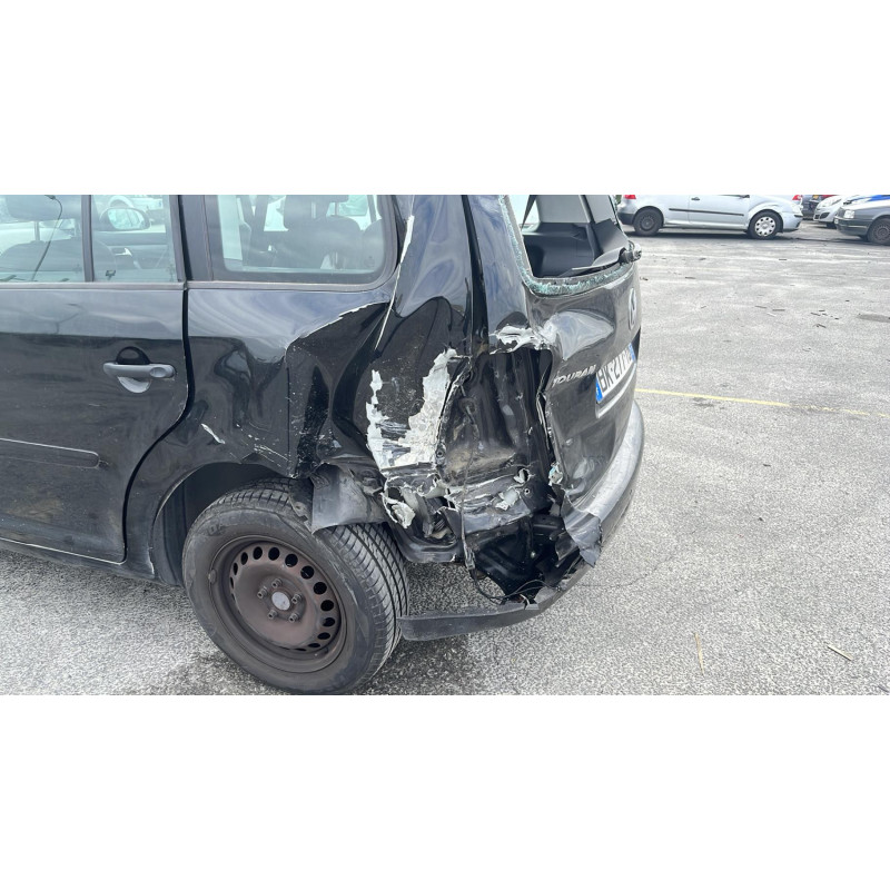 Capot VOLKSWAGEN TOURAN 1 Photo n°12