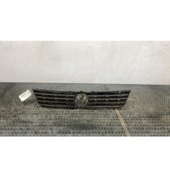 Calandre VOLKSWAGEN PASSAT 4