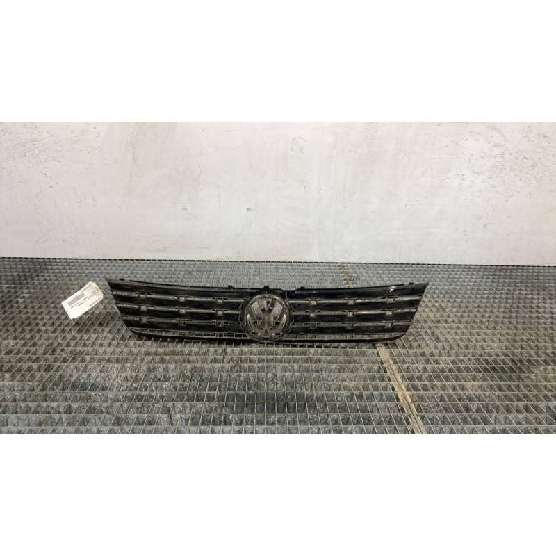Calandre VOLKSWAGEN PASSAT 4 Photo n°3