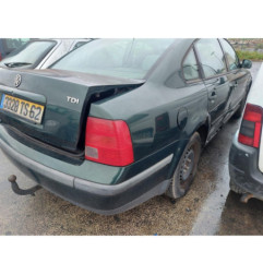 Calandre VOLKSWAGEN PASSAT 4