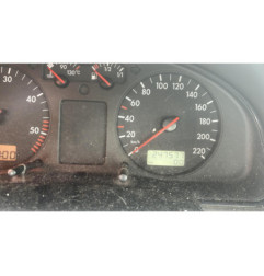 Calandre VOLKSWAGEN PASSAT 4