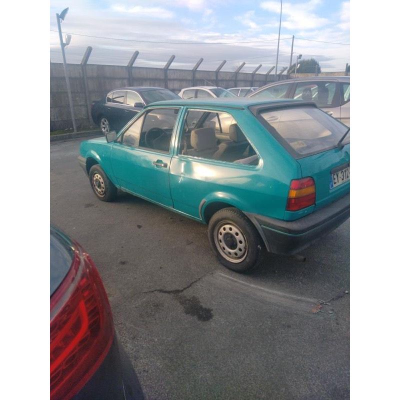 Calandre VOLKSWAGEN POLO 2 Photo n°8