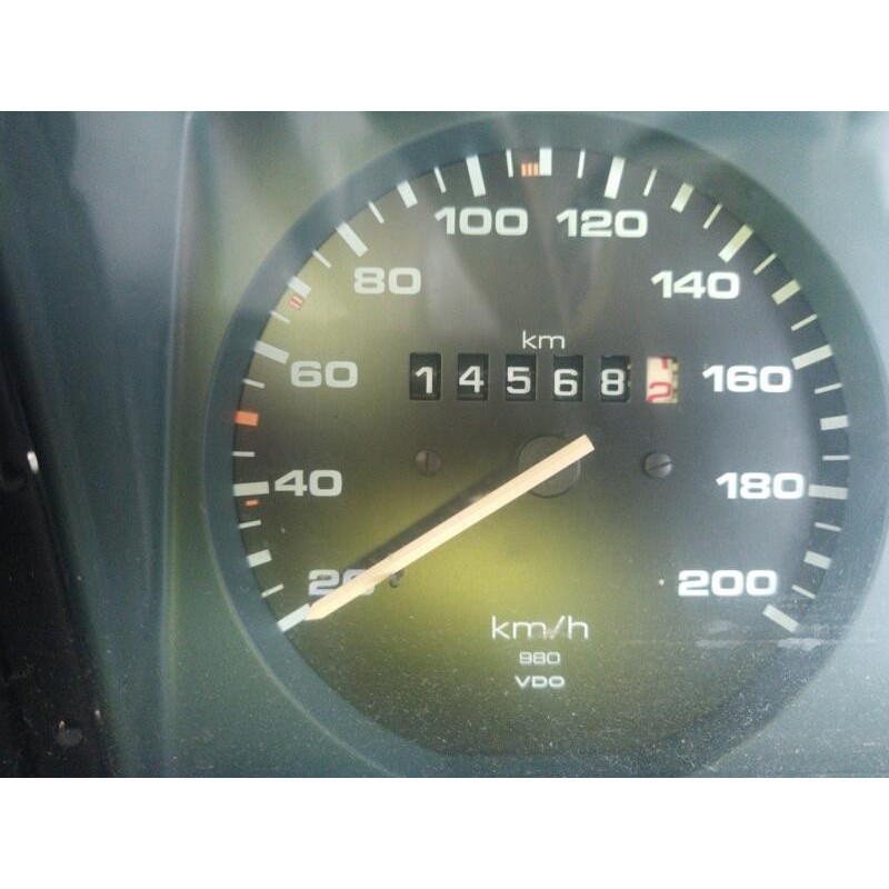 Calandre VOLKSWAGEN POLO 2 Photo n°13