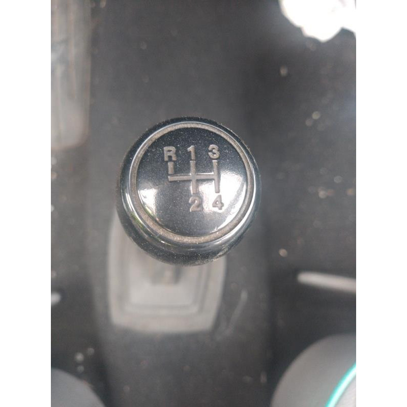 Calandre VOLKSWAGEN POLO 2 Photo n°15