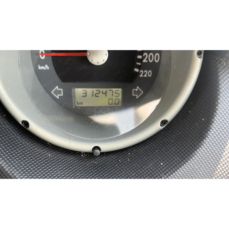 Calandre VOLKSWAGEN POLO 3 Photo n°10