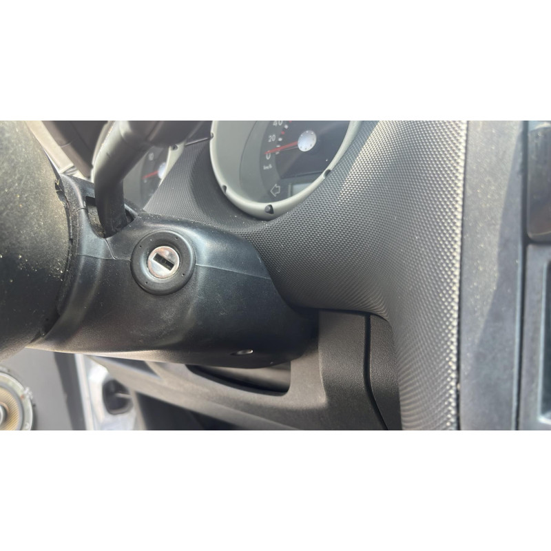 Calandre VOLKSWAGEN POLO 3 Photo n°16