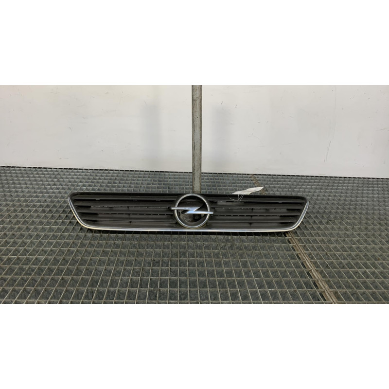 Calandre OPEL ASTRA G Photo n°4