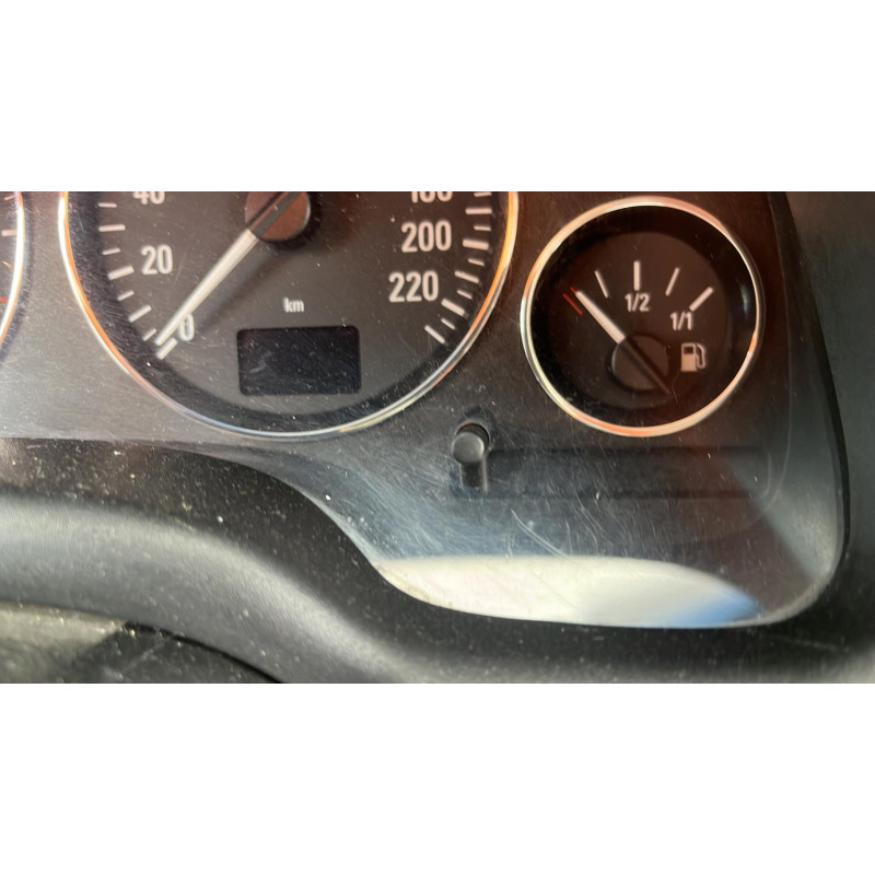 Calandre OPEL ASTRA G Photo n°7
