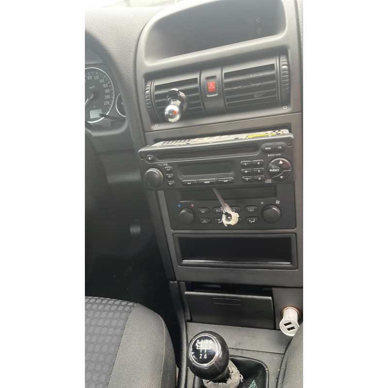 Calandre OPEL ASTRA G Photo n°10